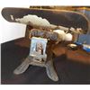 Image 3 : Vintage Baby Balance Scale