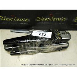 LOT: WIRE CRIMPERS