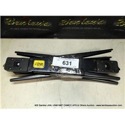 LOT: WIRE CRIMPERS