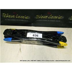 LOT: WIRE CRIMPERS