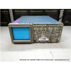 TEKTRONIX 2230 100MHZ DIGITAL STORAGE OSCILLOSCOPE (print sequence:) 57325