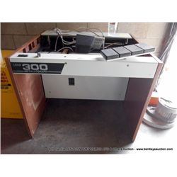 LECO 300 METTALLOGRAPH