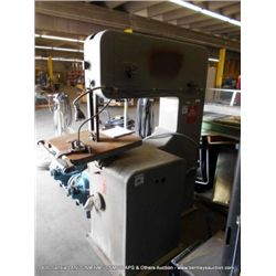 DOALL 21 CONTOUR MACIHNE WITH 12A WELDER