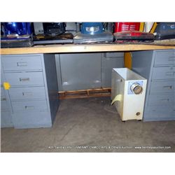 BUTCHER BLOCK WORKBENCH