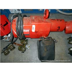 DAYTON 1 TON HOIST