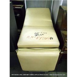 MEDICAL BENCH (print sequence:) 1100718