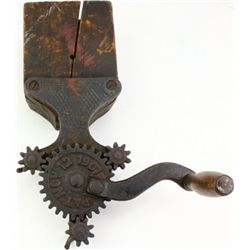 Early ranch primitive rope winder