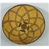 Image 1 : Fine Yavapai Apache 9 1/2" basketry tray