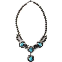Vintage Navajo necklace in sterling silver