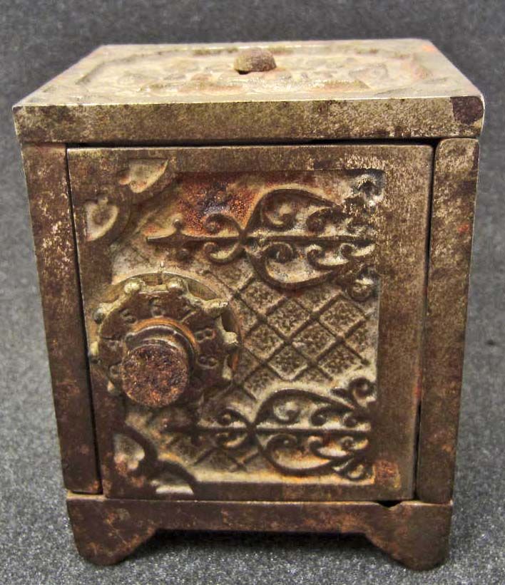 VINTAGE KENTON CAST IRON SAVINGS DEPOSIT COIN BANK