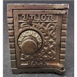 VINTAGE CAST IRON KENTON UNION SAFE COIN BANK