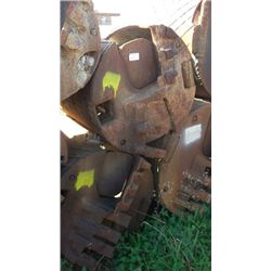 2 x 700  Dia Cutting Heads- Yellow