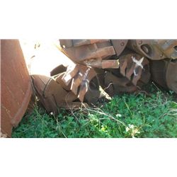 2 x 550  Dia Cutting Heads - White Cross