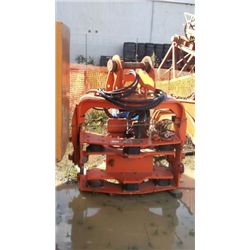NPK HP909 Vibrating Sheet Pile Driver