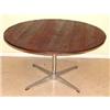 Image 1 : Pelarbord i palisander på fyrdelad kromad fot, H 47, diam. 90, sign FH Fritz Hansen 1170 Made in...