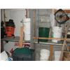 Image 2 : ENTIRE CONTENTS OF THE ROOM