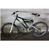 Image 1 : BLACK TREK ST120 21 SPD FULL SUSP FRONT DISC MOUNTAIN BIKE