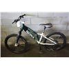 Image 1 : GREEN KONA SHRED 114 SPD FRONT SUSP FULL DISC MOUNTAIN BIKE
