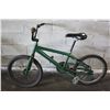 Image 1 : GREEN NO NAME 1 SPD MOUNTAIN BIKE