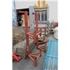 Image 1 : TWO FORKLIFT LIFTING ATTACHMENTS