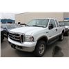 Image 1 : 2006 FORD F-350 SUPER DUTY LARIAT, 2DR PU, WHITE, VIN # 1FTSX31P46EB40386