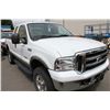 Image 2 : 2006 FORD F-350 SUPER DUTY LARIAT, 2DR PU, WHITE, VIN # 1FTSX31P46EB40386