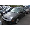 Image 1 : 2006 FORD FOCUS SE, 2DR HATCHBACK, GREY, VIN # 1FAFP31N66W240232