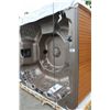 Image 1 : CAL SPAS CONNECT SELECT SERIES HOT TUB WITH SAHARA INTERIOR AND PREFERRED MIST 8'CABINET C/W