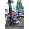 Image 1 : OUTRIGGER MAXON TP-8 8,000 LBS 2 POST 2 POINT CAR HOIST