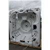 Image 1 : CAL SPAS NEW AGE SERIES HOT TUB WITH STERLING SILVER INTERIOR AND MIDNIGHT BLACK 7.5' CABINET C/W