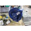 Image 1 : BLUE COX REELS HOSE REEL