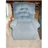 Image 1 : Blue Recliner