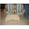 Image 1 : 2 Wicker Patio Chairs and Wicker Table
