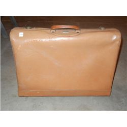 Osh Kosh Suit Case