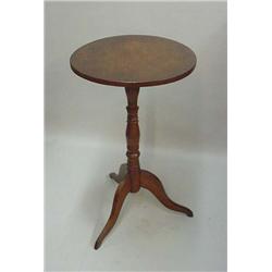 COUNTRY CANDLESTAND. Refinished cherry. Serpentine shaped legs with a ring turned column. One-boa…