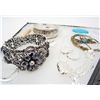Image 2 : LARGE LOT OF JEWELRY & MISC.