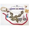 Image 1 : LARGE LOT OF JEWELRY