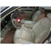 Image 6 : 2002 - LINCOLN TOWN CAR!