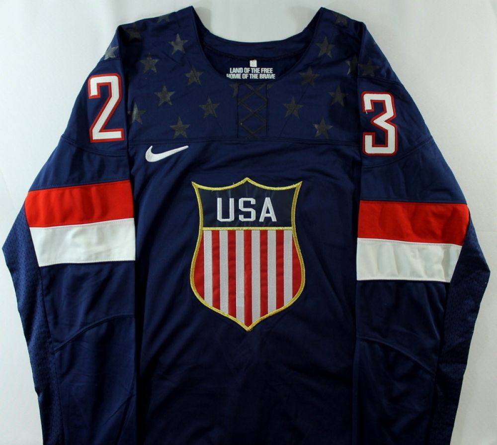 dustin brown signed jersey