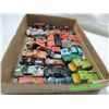 Image 3 : LOT BOX DIE CAST METAL TOY CARS.