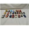 Image 1 : LOT BOX 25 DIE CAST METEL TOY CARS