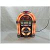 Image 1 : CLASSIC COLLECTORS AM/FM CASSETE JUTEBOX