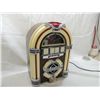 Image 3 : CLASSIC COLLECTORS AM/FM CASSETE JUTEBOX