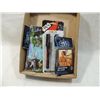 Image 2 : LOT MISC STAR WARS COLLECTIBLES