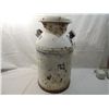 Image 1 : ANTIQUE VINTAGE PRIMITIVE MILK CAN