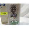 Image 2 : NEW NFL FOOTBALL TERRELL DAVIS BOBBLE HEAD