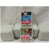 Image 1 : LOT 37 1976-77 TOPPS FOOTBALL PLAYER CARDS.
