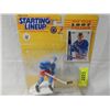 Image 1 : WAYNE GRETZKY STARTING LINEUP ACTION FIGURE