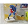 Image 2 : WAYNE GRETZKY STARTING LINEUP ACTION FIGURE