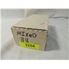 Image 2 : BOX  LOT MIXED BASEBALL PLAYER CARDS